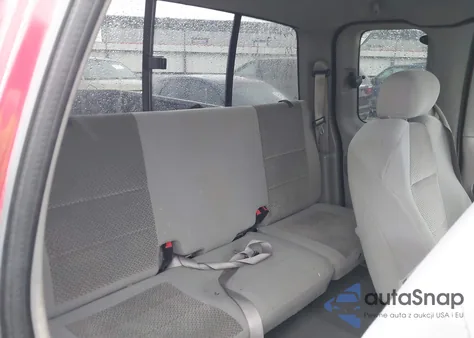 2004 Ford F-150 Heritage Xl/Xlt from USA, damaged, VIN 2FTRX18W84CA30136